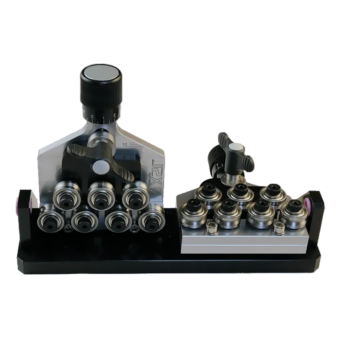 front view of ws-15 wire straightener showing close up of quick change knobs and fine adjustment knobs and rollers